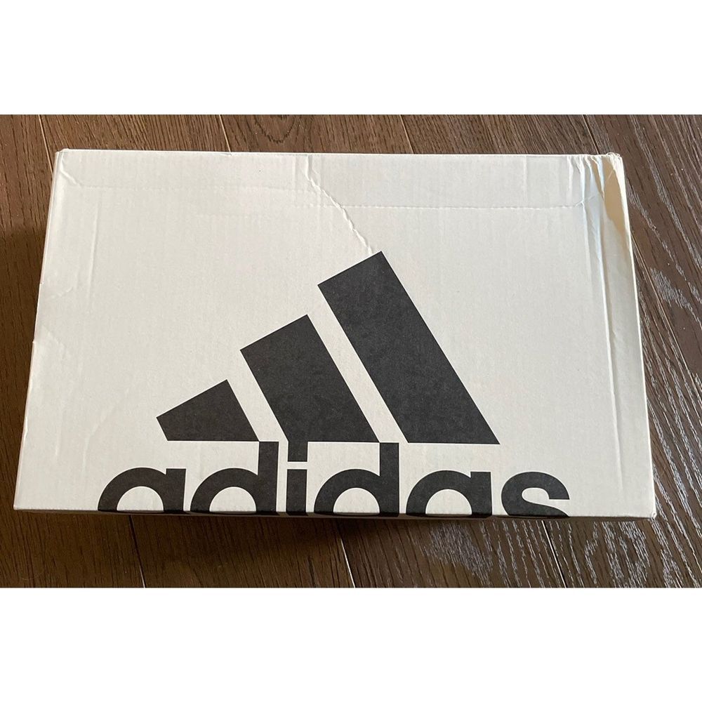 Adidas empty shoe‎ box